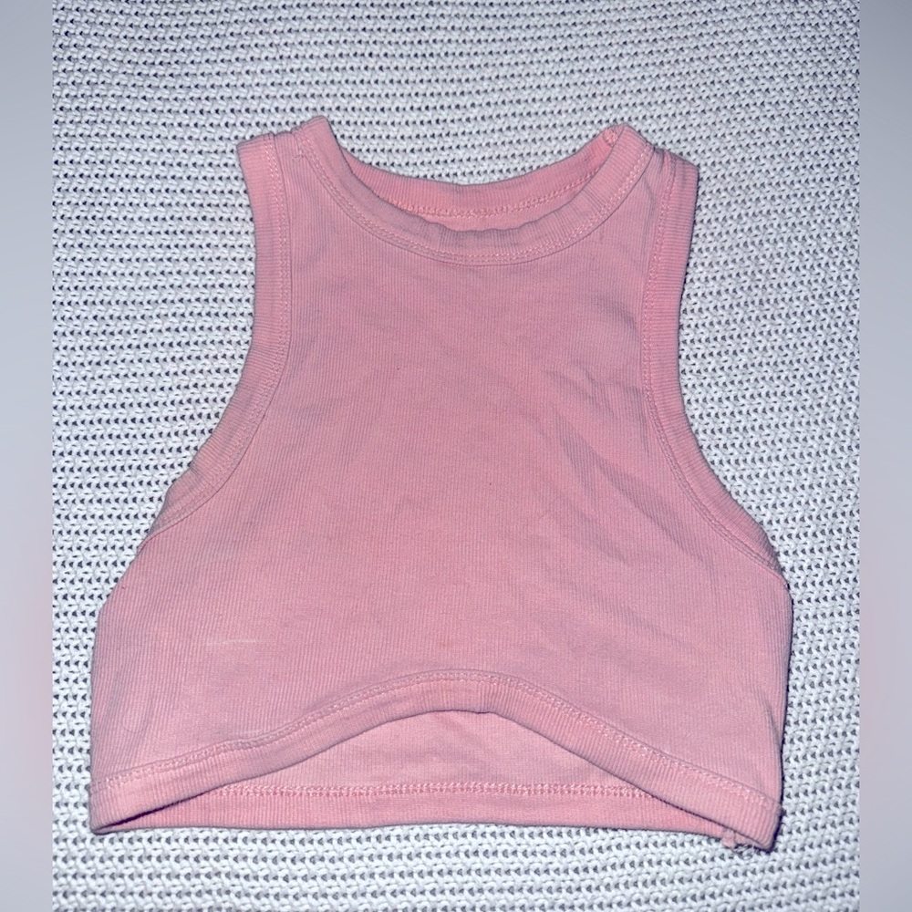 Pink tank crop top